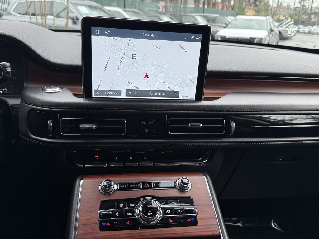 Used 2023 Lincoln Aviator Reserve image 35