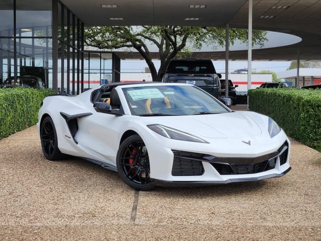 New 2026 Chevrolet Corvette Z06 w/ Stealth Interior Trim Package RWD image 2