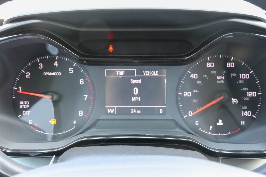 New 2026 Chevrolet Trax LS w/ LS Convenience Package FWD image 16