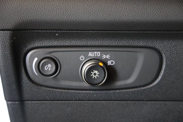 Used 2023 Buick Envision Essence w/ Sport Touring Package AWD/4WD image 23