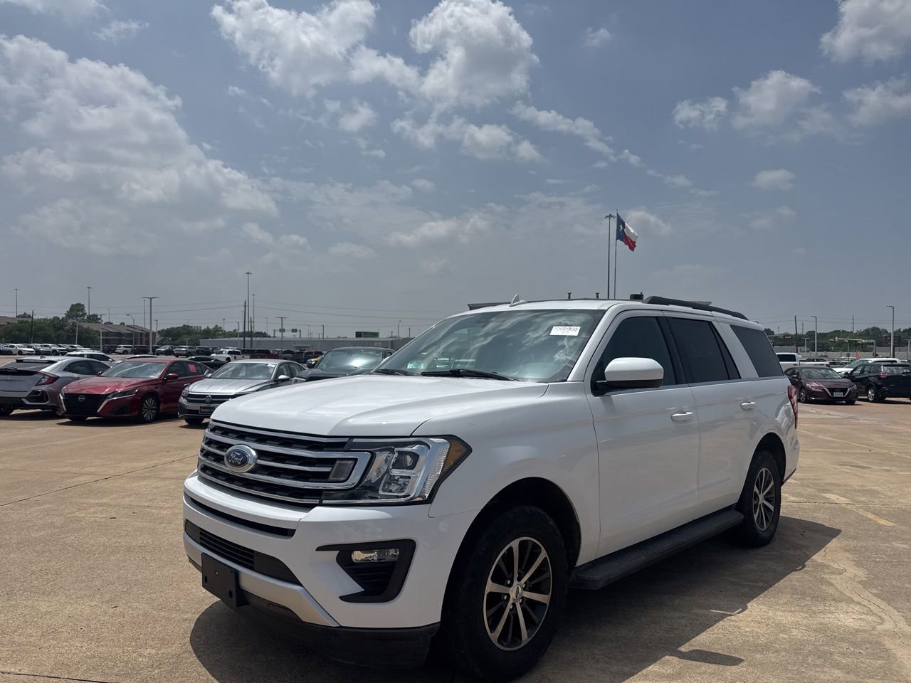 Used 2020 Ford Expedition XLT RWD image 8