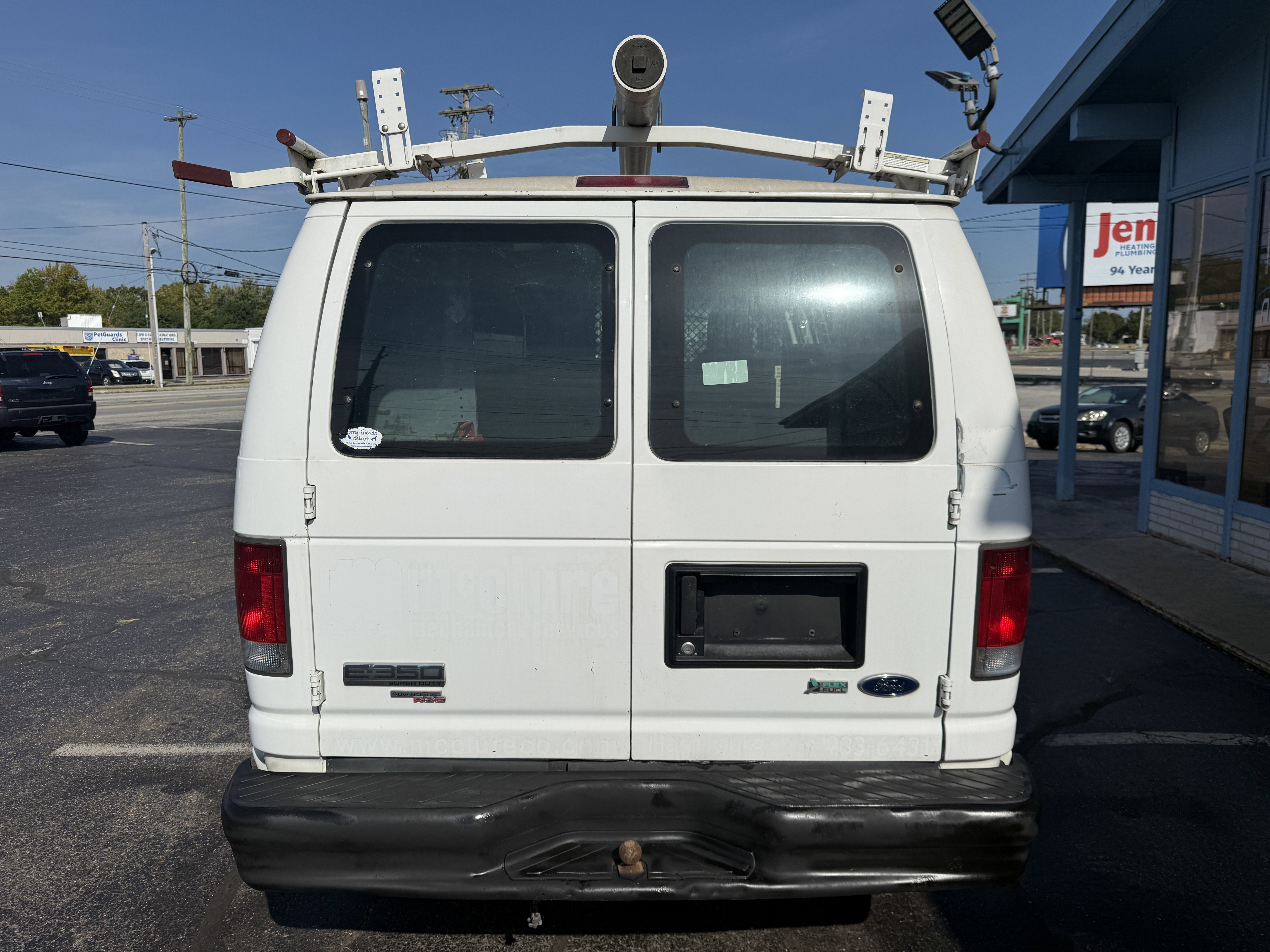 Used 2009 Ford E-350 and Econoline 350 Super Duty image 4