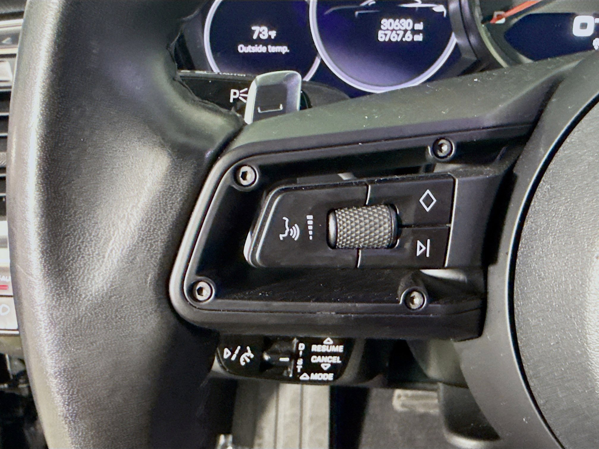 Used 2023 Porsche Panamera Platinum Edition w/ Assistance Package image 14