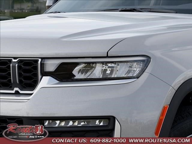 New 2026 Jeep Grand Cherokee Limited image 11