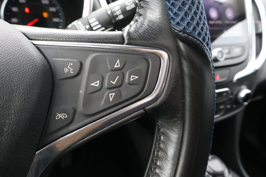 Used 2019 Chevrolet Equinox LT w/ Sun & Navigation Package FWD image 20