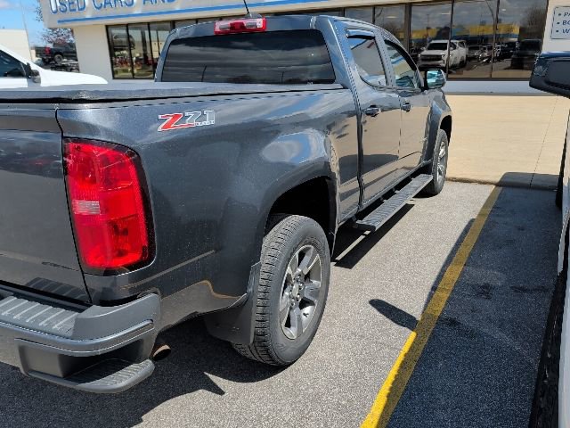 Used 2015 Chevrolet Colorado Z71 AWD/4WD image 4