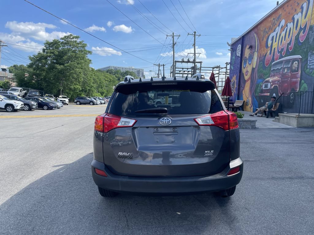 Used 2014 Toyota RAV4 XLE AWD/4WD image 4