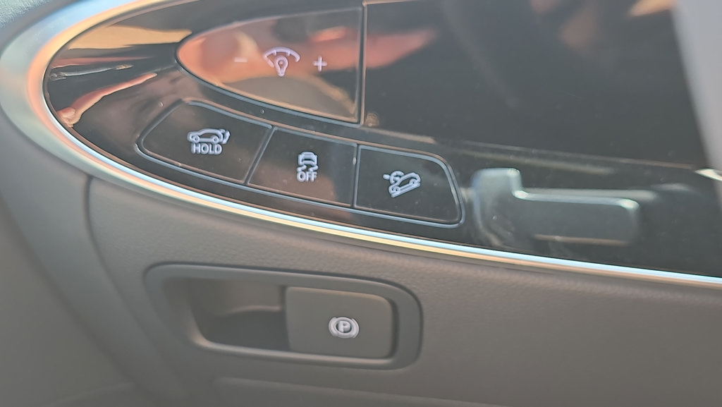 New 2026 Genesis GV70 2.5T Sport Prestige AWD/4WD image 19
