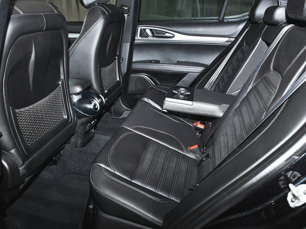 Used 2023 Alfa Romeo Stelvio Veloce image 53