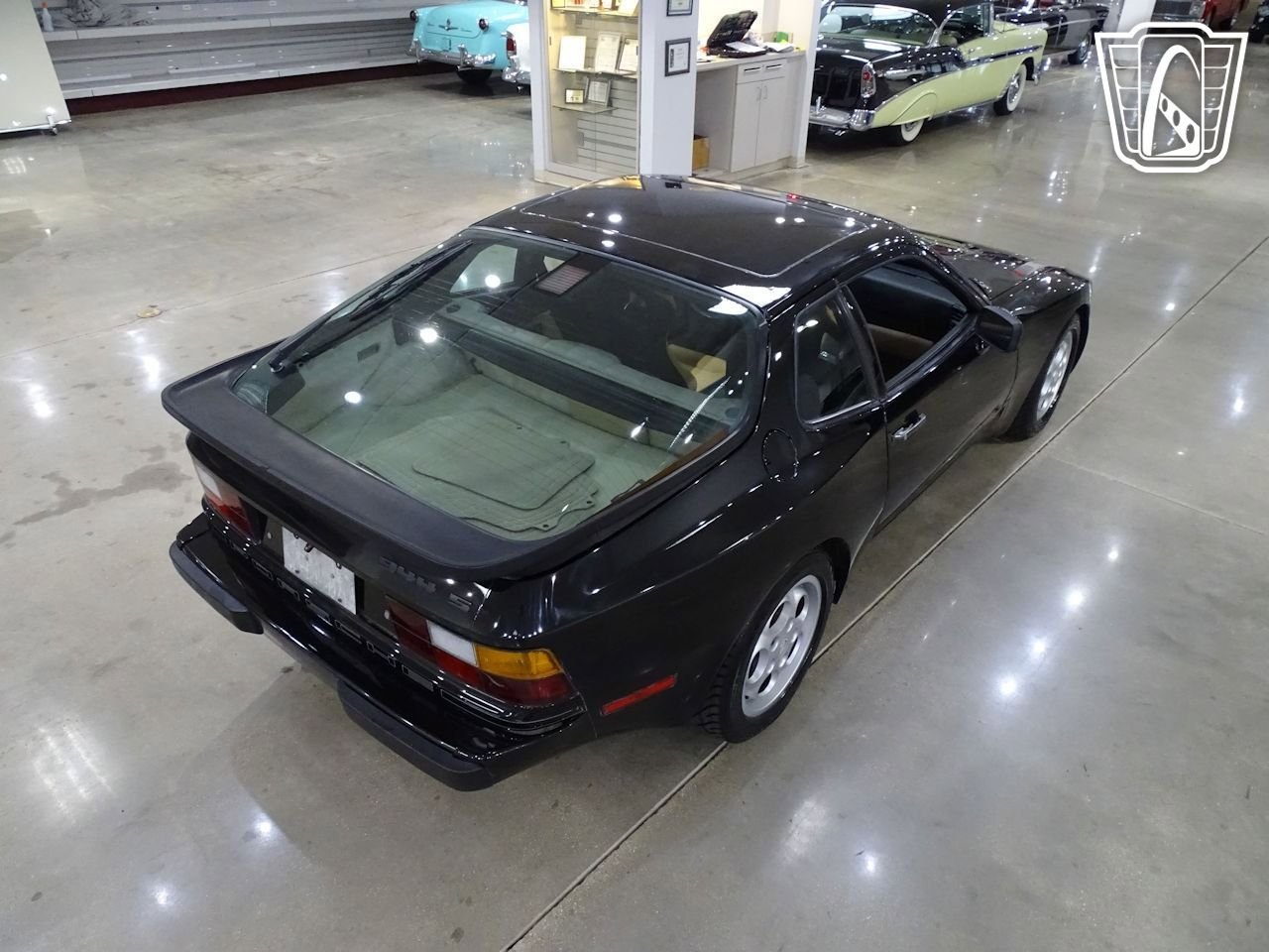 Used 1987 Porsche 944 S RWD image 15