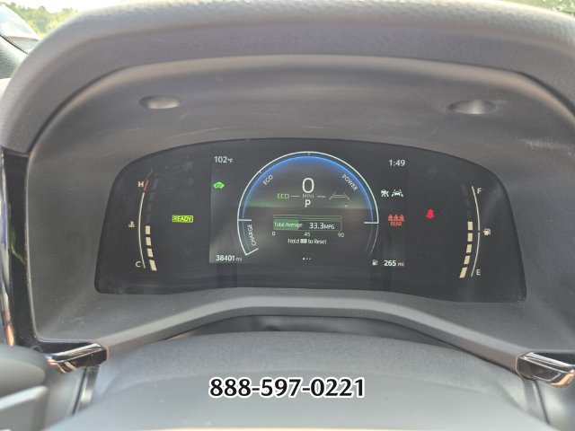 Used 2025 Toyota Camry SE FWD image 29