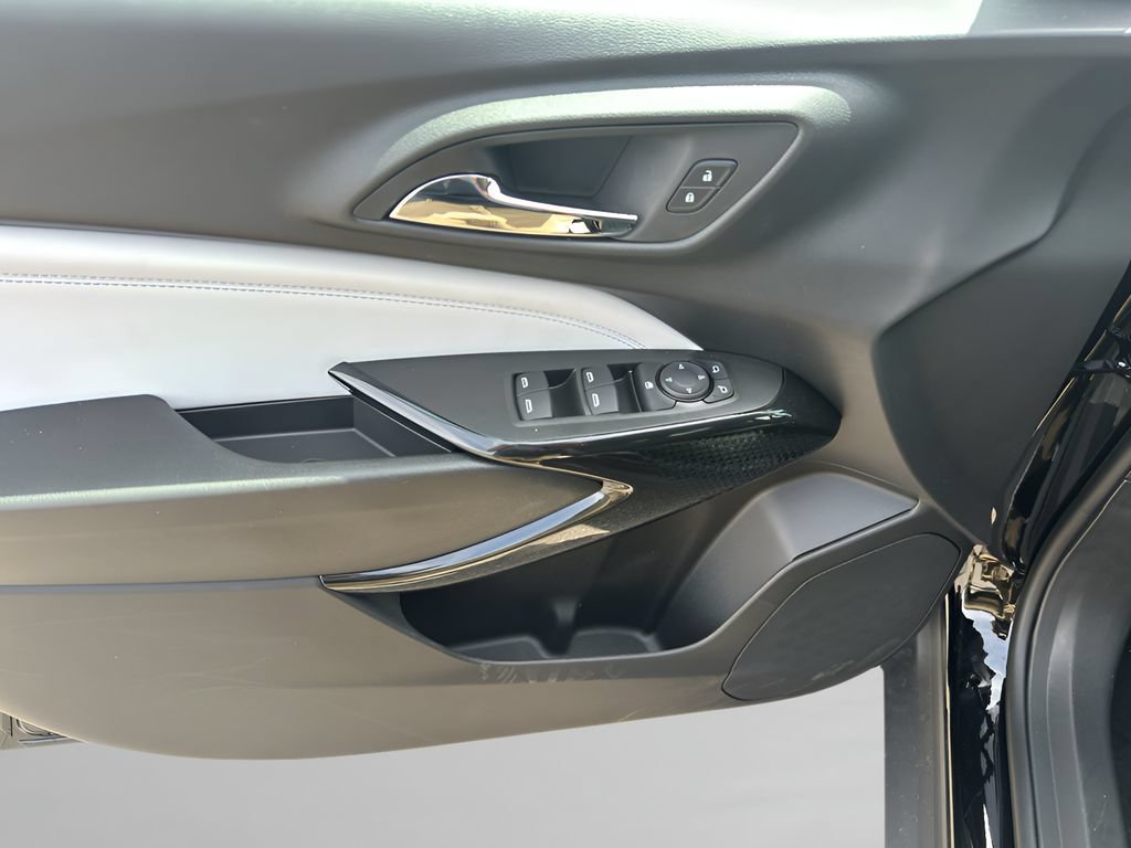 New 2026 Chevrolet Trax LT w/ Driver Confidence Package FWD image 13