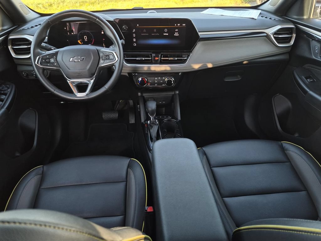 Used 2024 Chevrolet TrailBlazer ACTIV w/ Driver Confidence Package AWD/4WD image 16