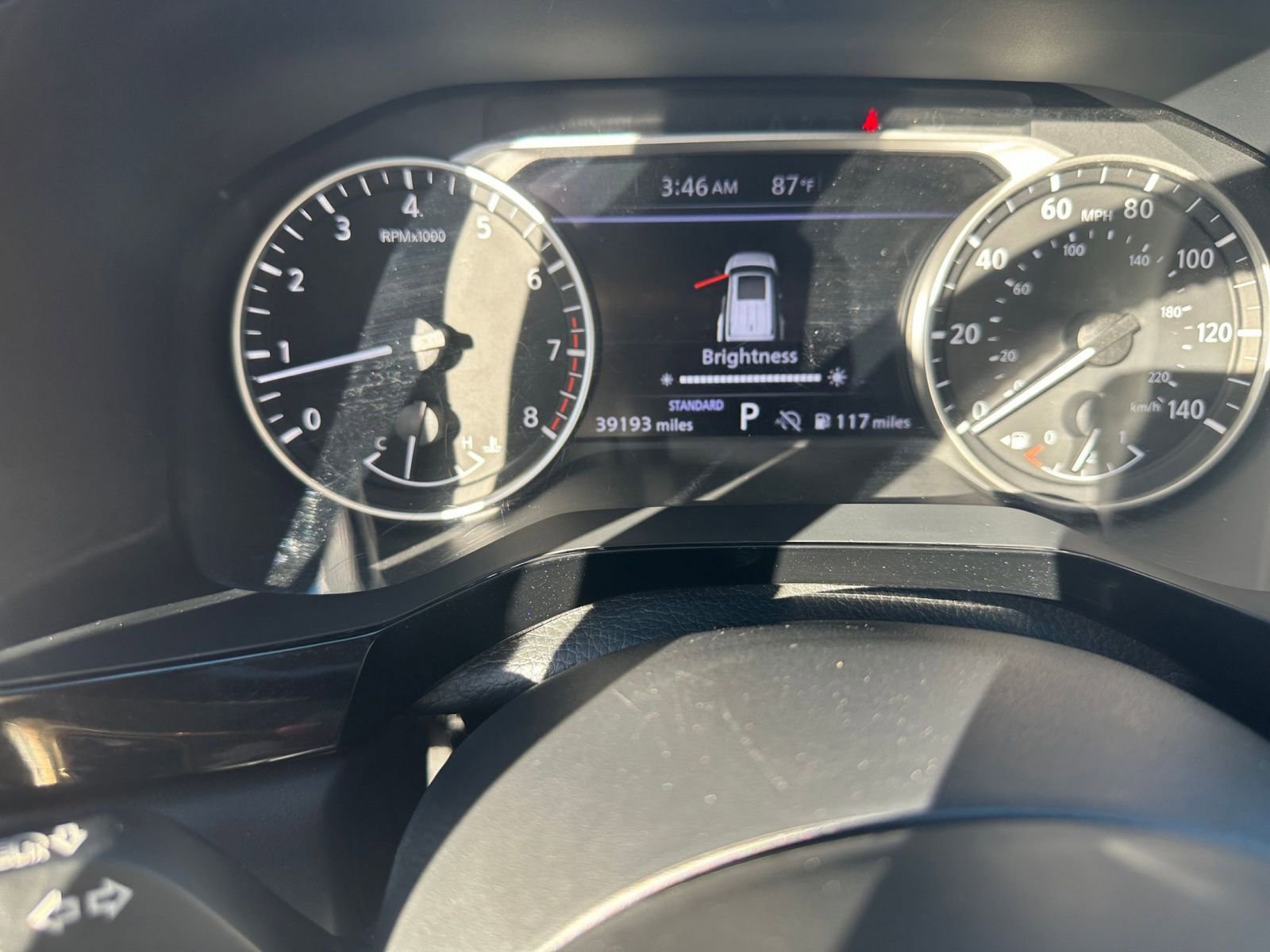 Used 2025 Nissan Pathfinder SV image 43