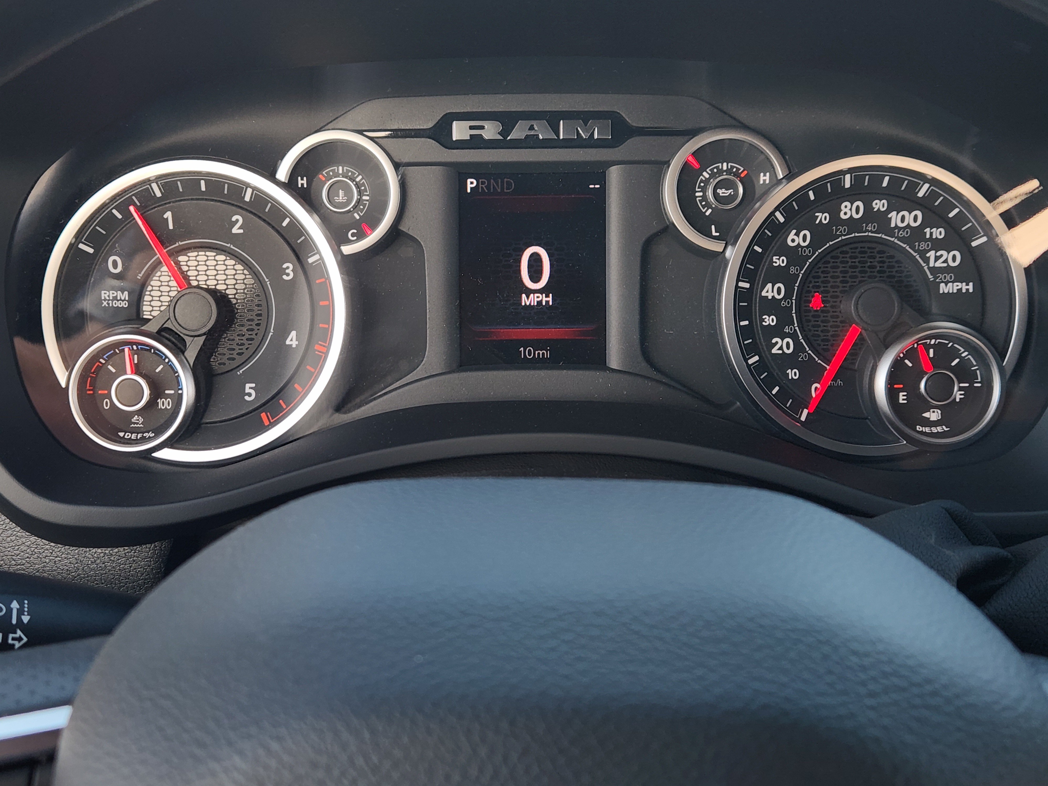 New 2026 RAM 2500 Tradesman AWD/4WD image 12