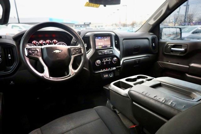 Certified 2021 Chevrolet Silverado 1500 Custom w/ Safety Confidence Package image 9