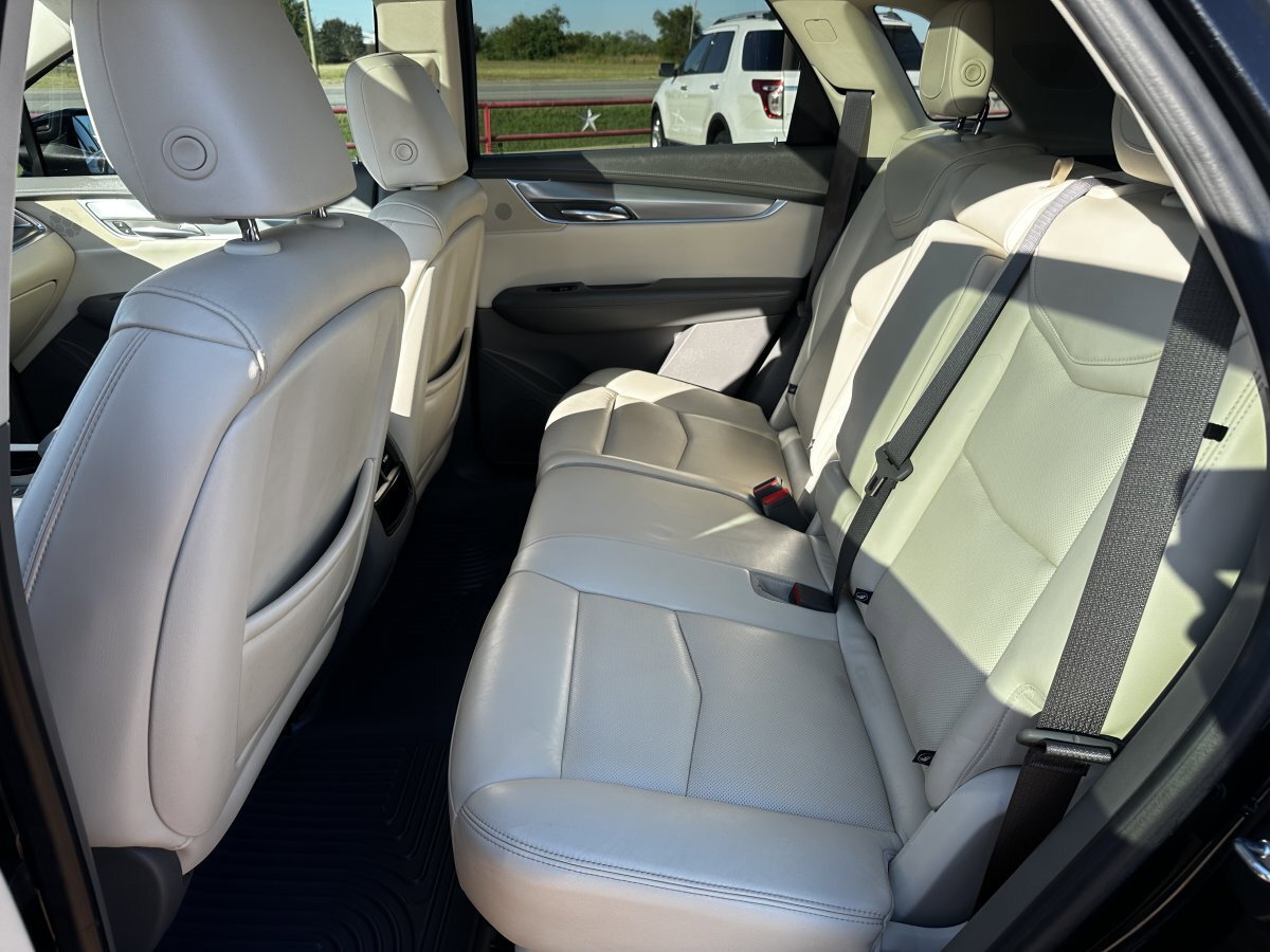 Used 2018 Cadillac XT5 Premium Luxury image 20