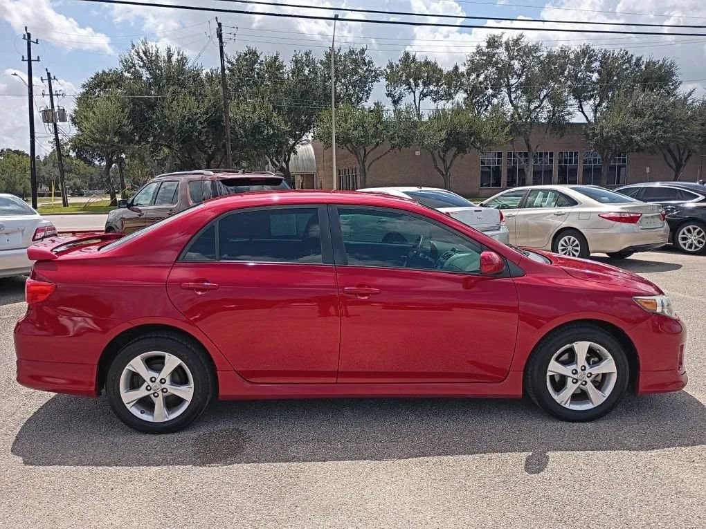 Used 2013 Toyota Corolla S FWD image 6
