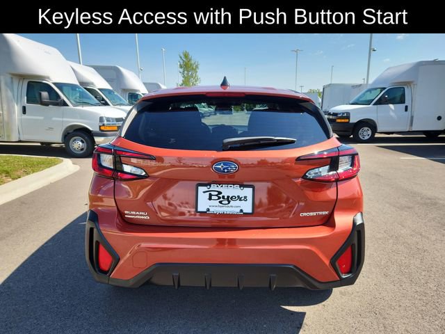 Used 2024 Subaru Crosstrek 2.0i AWD/4WD image 8