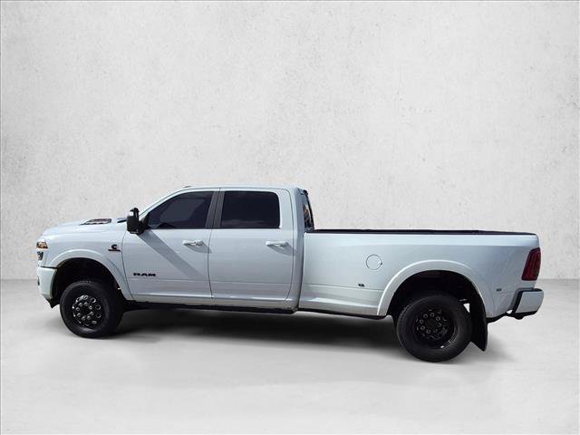 Used 2025 RAM 3500 Limited AWD/4WD image 5