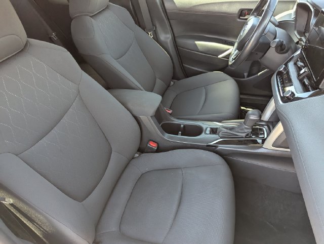 Used 2024 Toyota Corolla Cross LE FWD image 9
