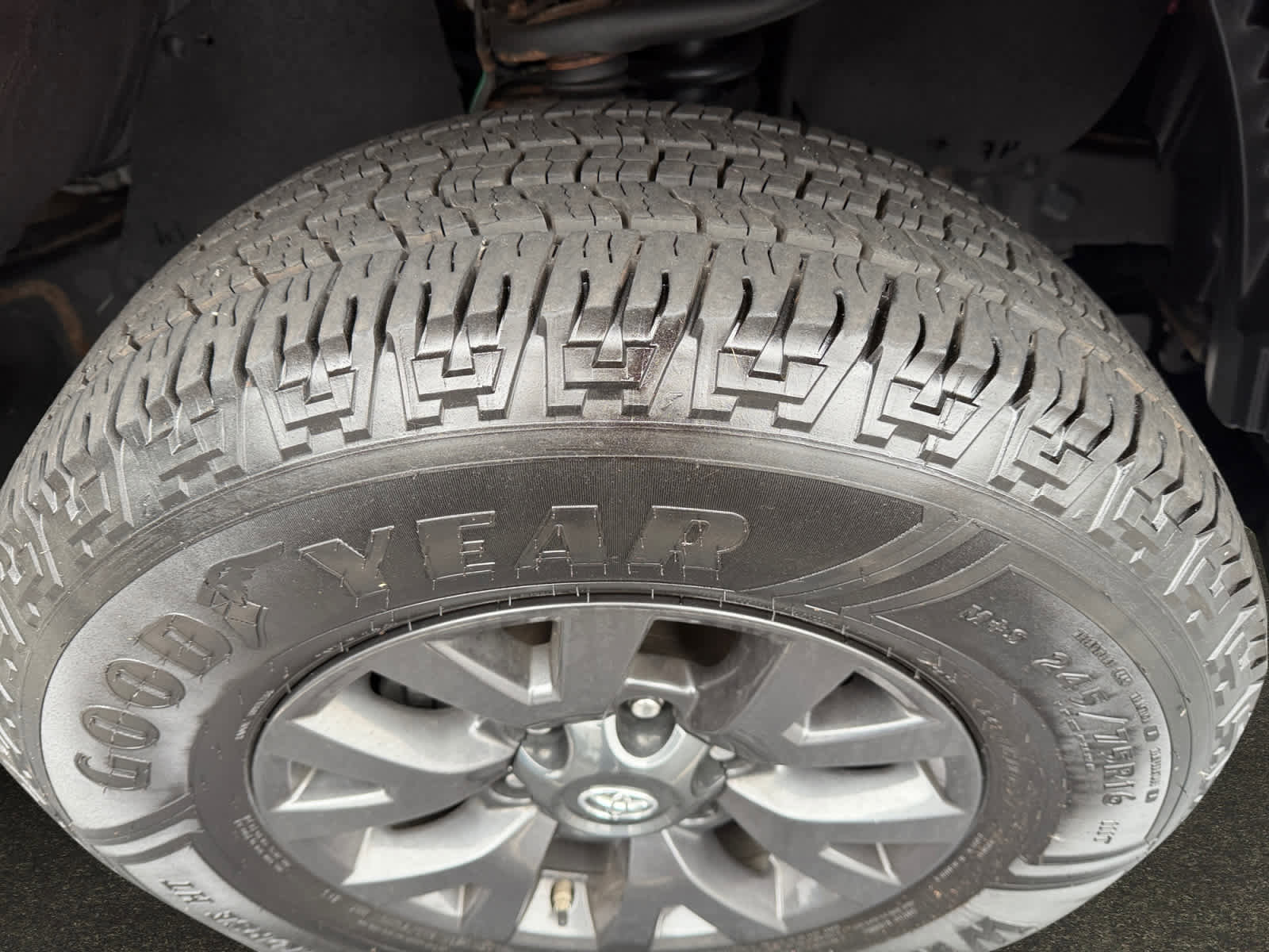 Used 2021 Toyota Tacoma SR5 w/ SR5 Appearance Package (SM) image 8