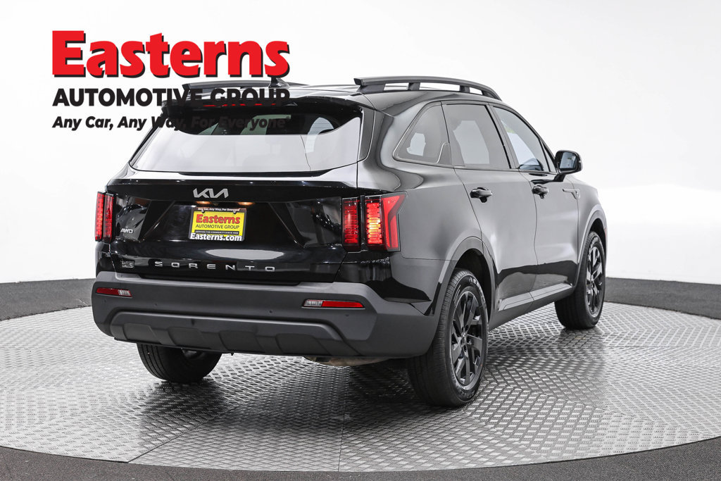 Used 2022 Kia Sorento S AWD/4WD image 7