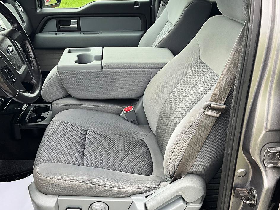 Used 2014 Ford F150 XLT w/ Equipment Group 302A Luxury AWD/4WD image 19