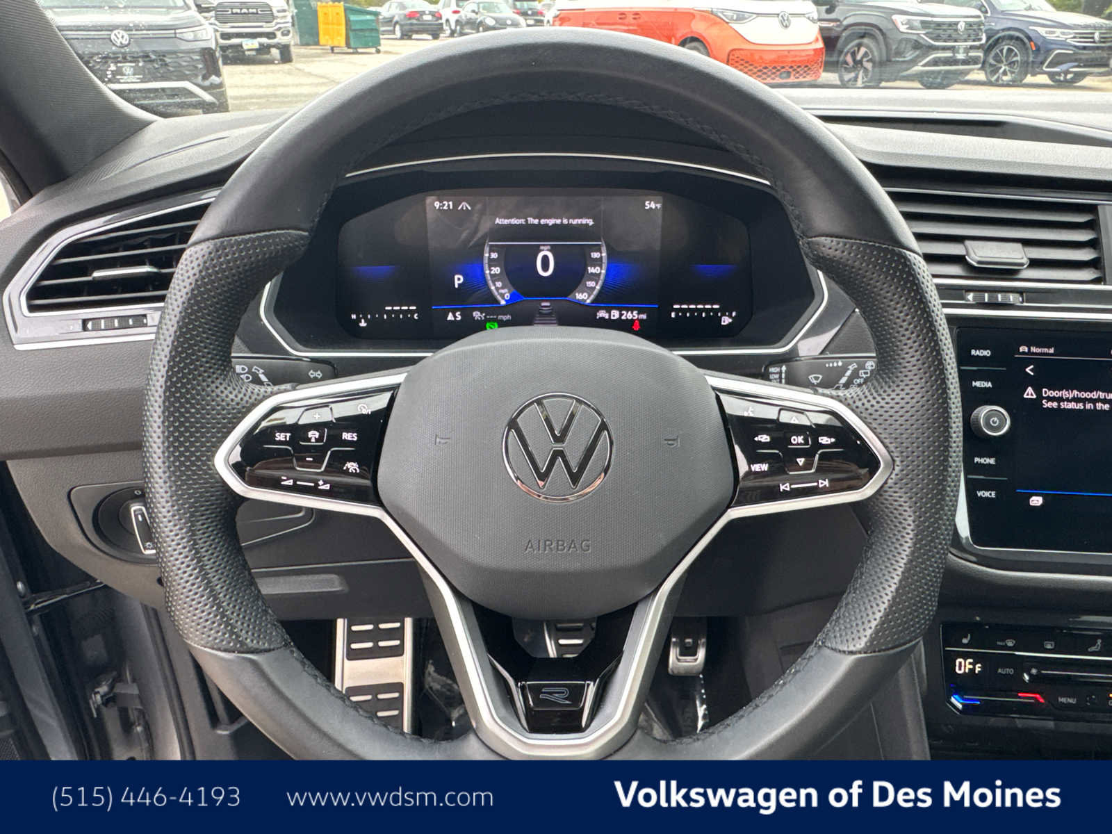 Used 2024 Volkswagen Tiguan SE R-Line image 15