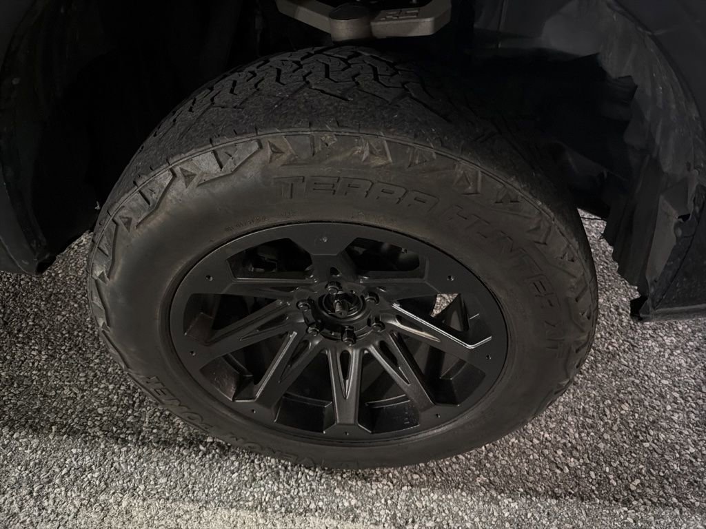 Used 2020 Nissan Titan PRO-4X w/ Pro-4x Utility Package image 14