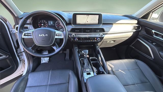 Used 2022 Kia Telluride EX w/ EX Premium Package image 16