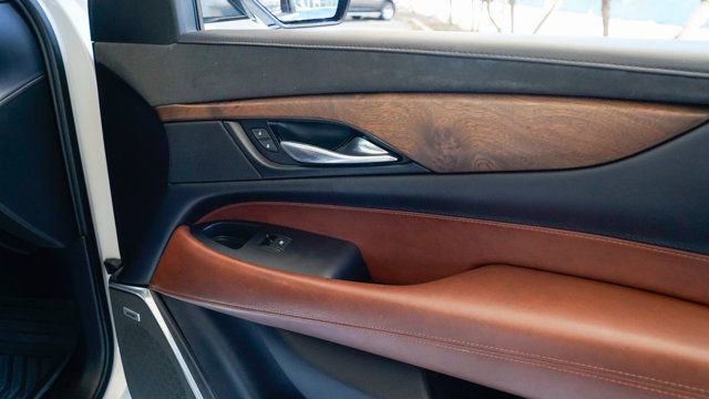 Used 2019 Cadillac Escalade ESV Premium Luxury image 76