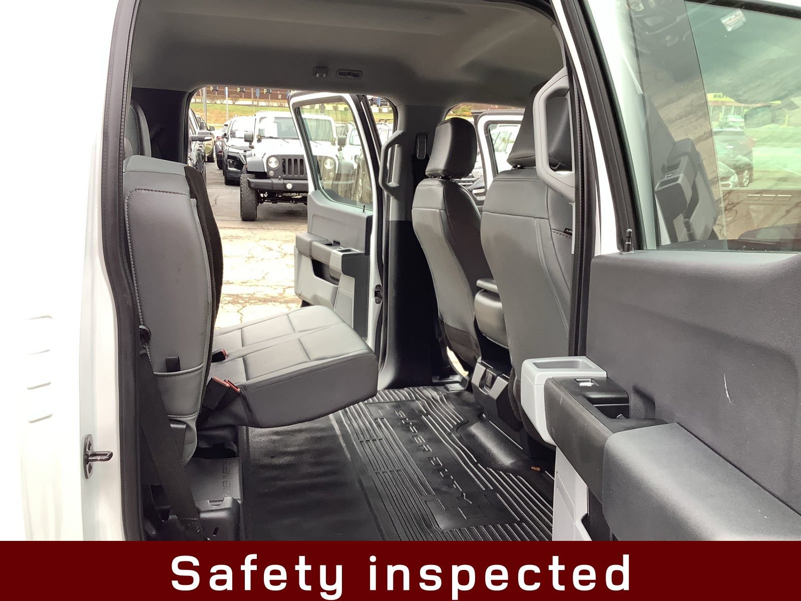 Used 2023 Ford F350 XL AWD/4WD image 11