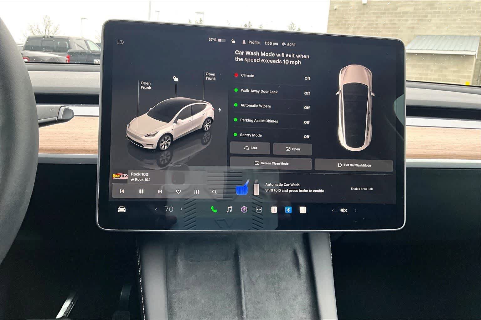 Used 2023 Tesla Model Y Long Range image 18