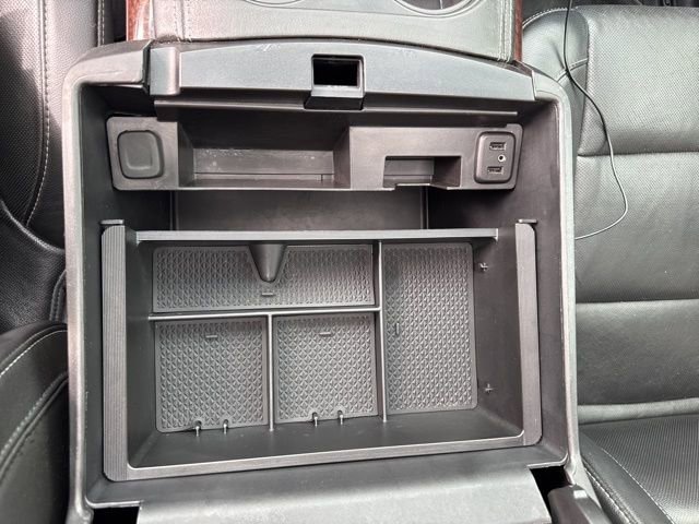 Used 2018 GMC Yukon SLT w/ Premium Edition image 31