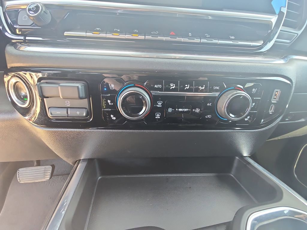 Used 2023 Chevrolet Silverado 1500 LTZ w/ Technology Package image 24