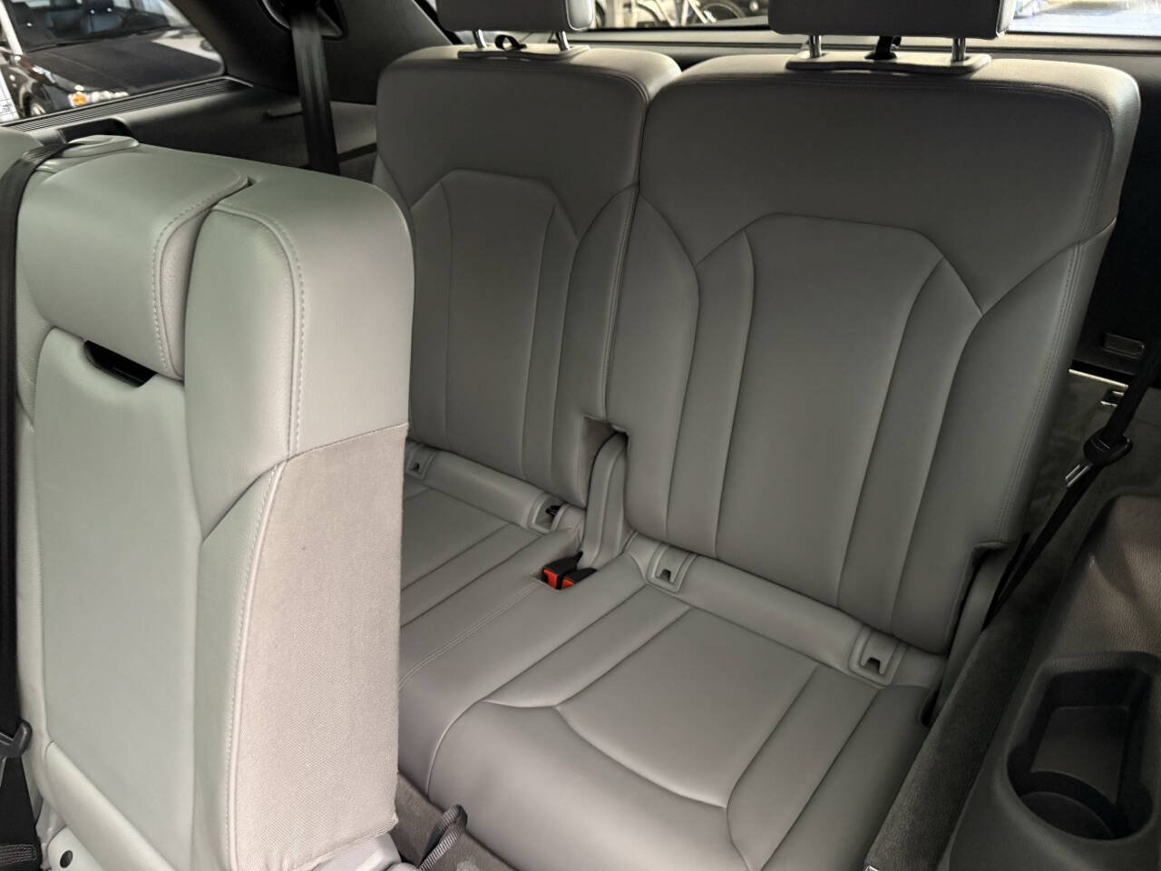 Used 2018 Audi Q7 3.0T Premium Plus AWD/4WD image 29