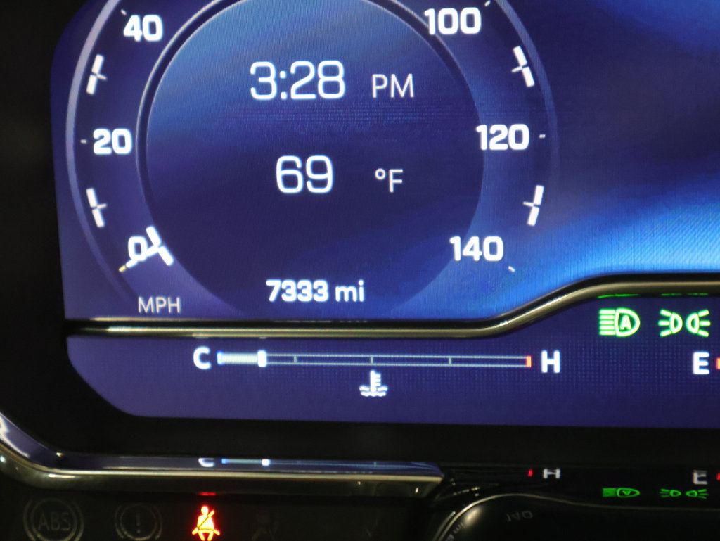 Used 2025 Chevrolet Silverado 1500 ZR2 w/ Technology Package AWD/4WD image 37