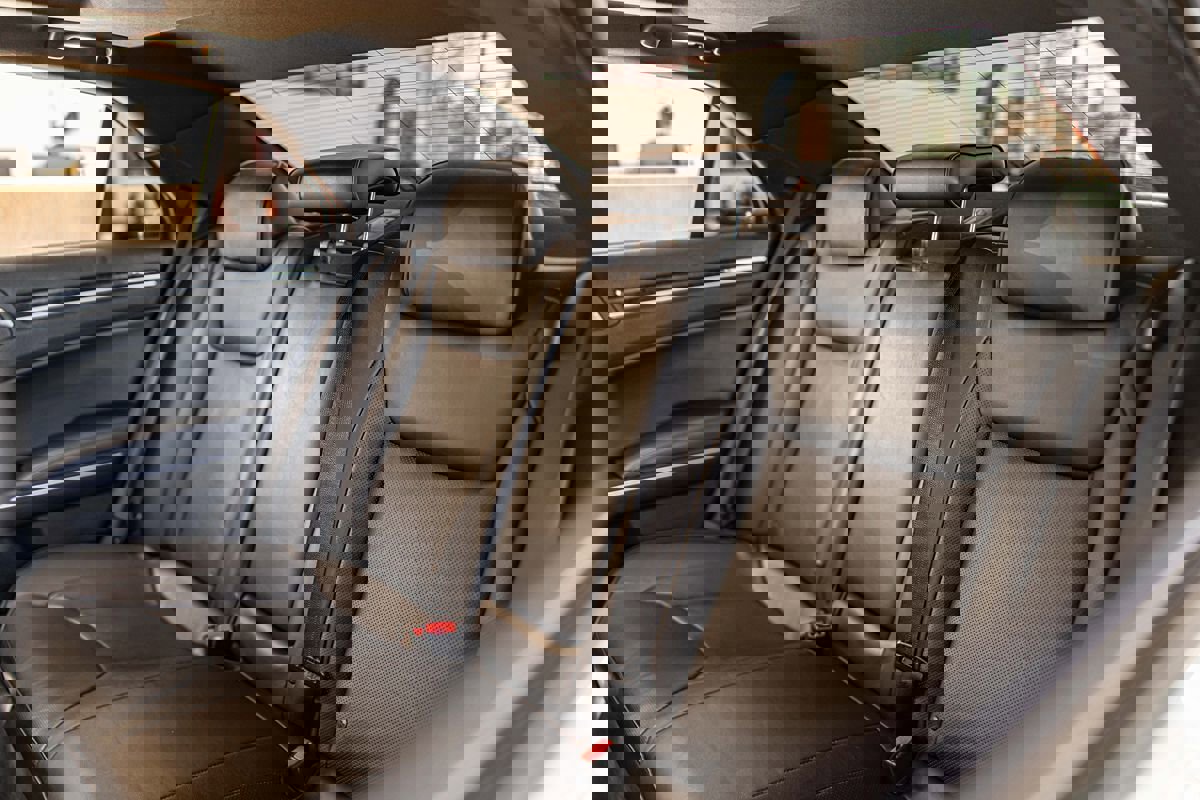 Used 2012 Chrysler 300 C w/ 19-Premium Speaker Group AWD/4WD image 32