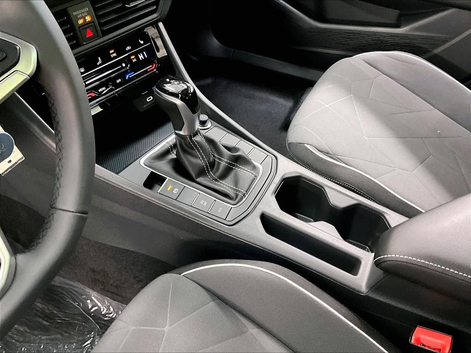 New 2026 Volkswagen Jetta Sport FWD image 10