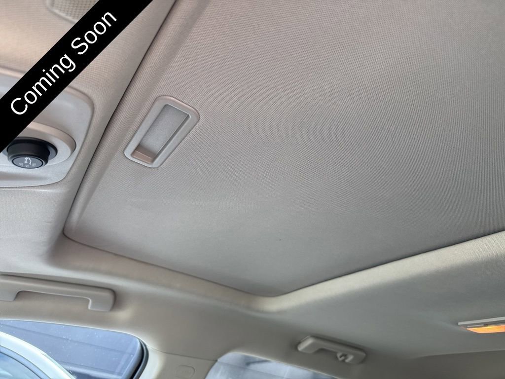 Used 2017 Chevrolet Equinox Premier w/ Enhanced Convenience Package image 18