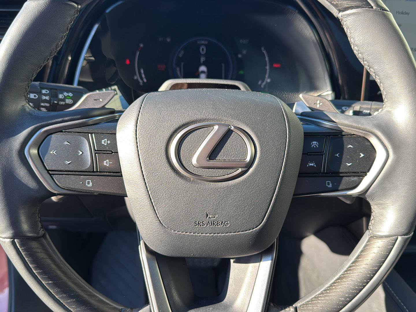 Certified 2023 Lexus RX 350 w/ Accessory Package (Z1) image 17