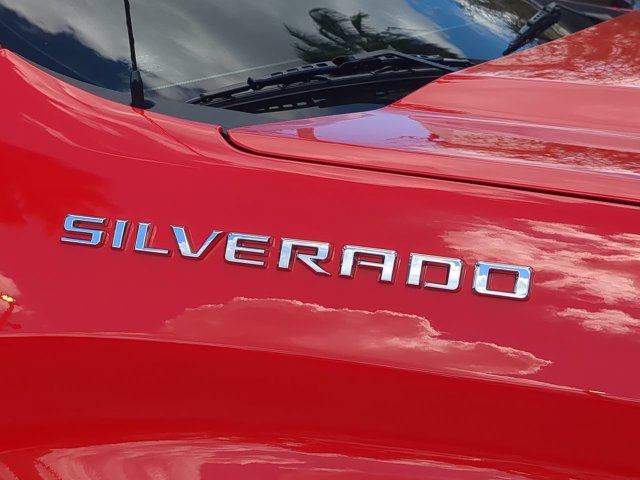Used 2024 Chevrolet Silverado 1500 LT AWD/4WD image 13