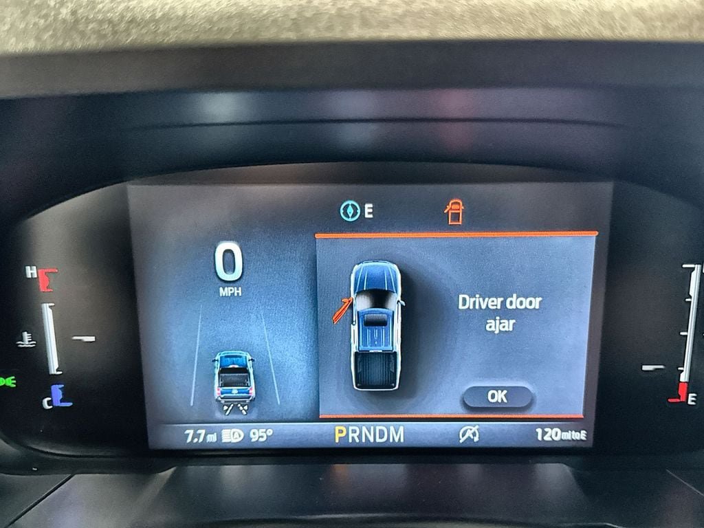 New 2026 Ford Maverick Lobo AWD/4WD image 18