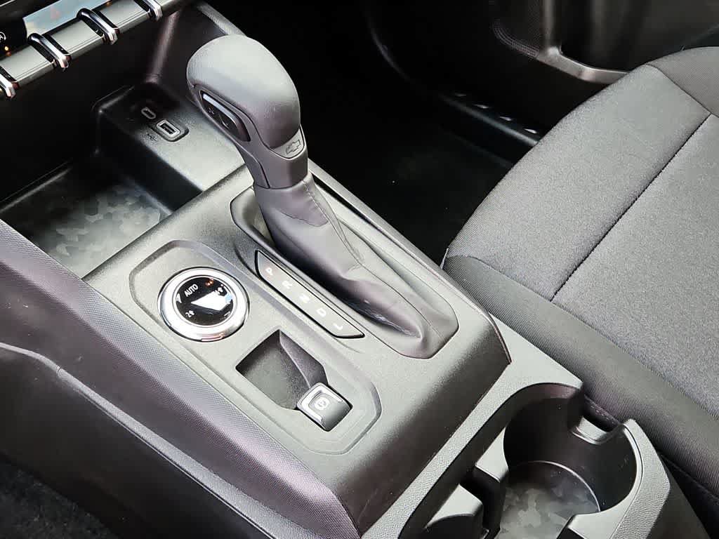 Used 2024 Chevrolet Colorado W/T AWD/4WD image 20