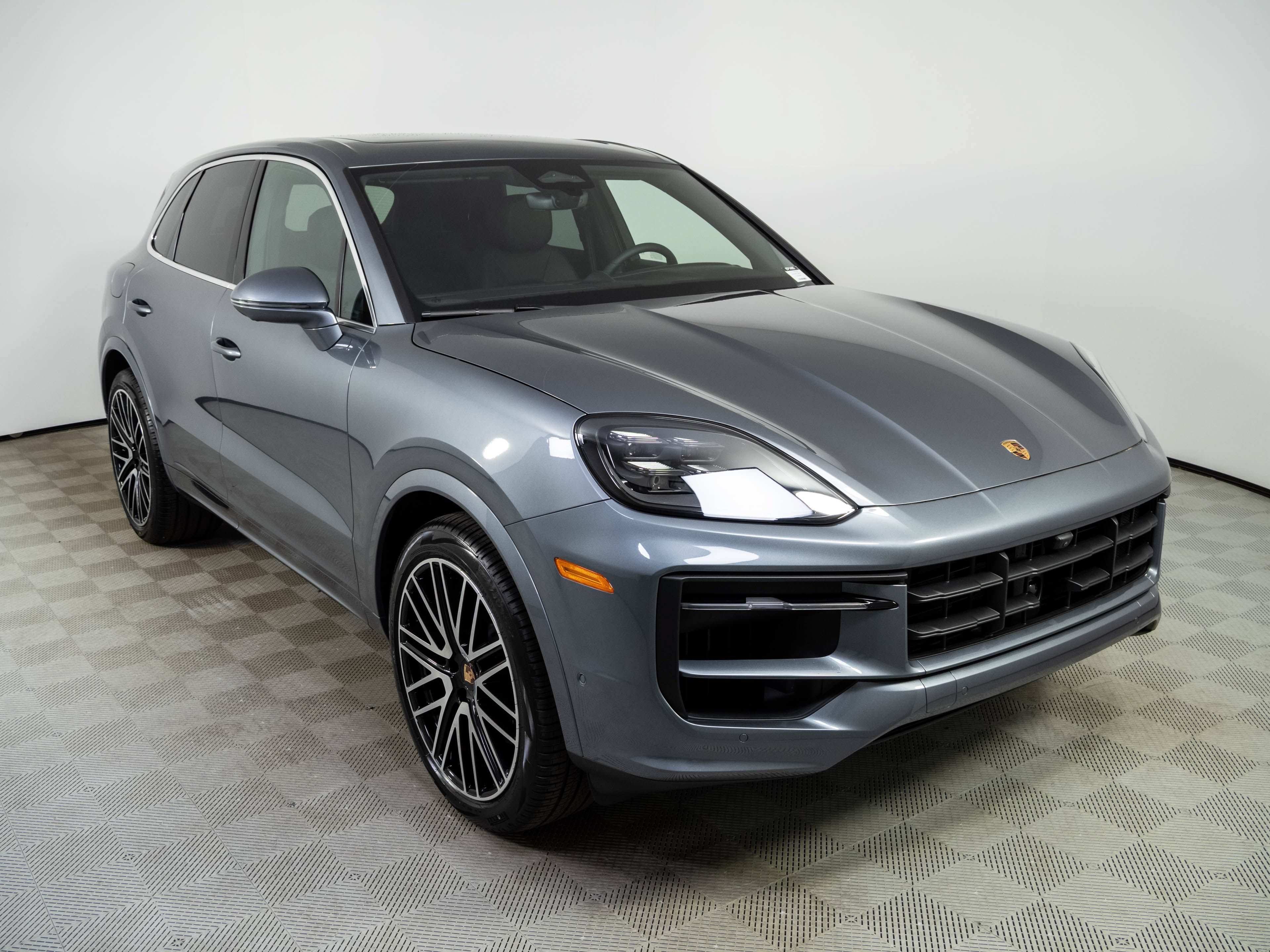 New 2026 Porsche Cayenne AWD/4WD image 27