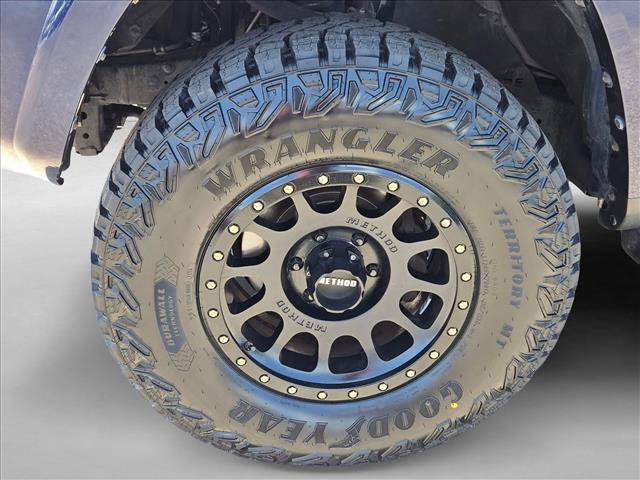 Used 2016 Toyota 4Runner SR5 RWD image 22