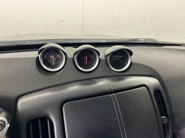 Used 2011 Nissan 370Z Touring w/ Sport Pkg image 24