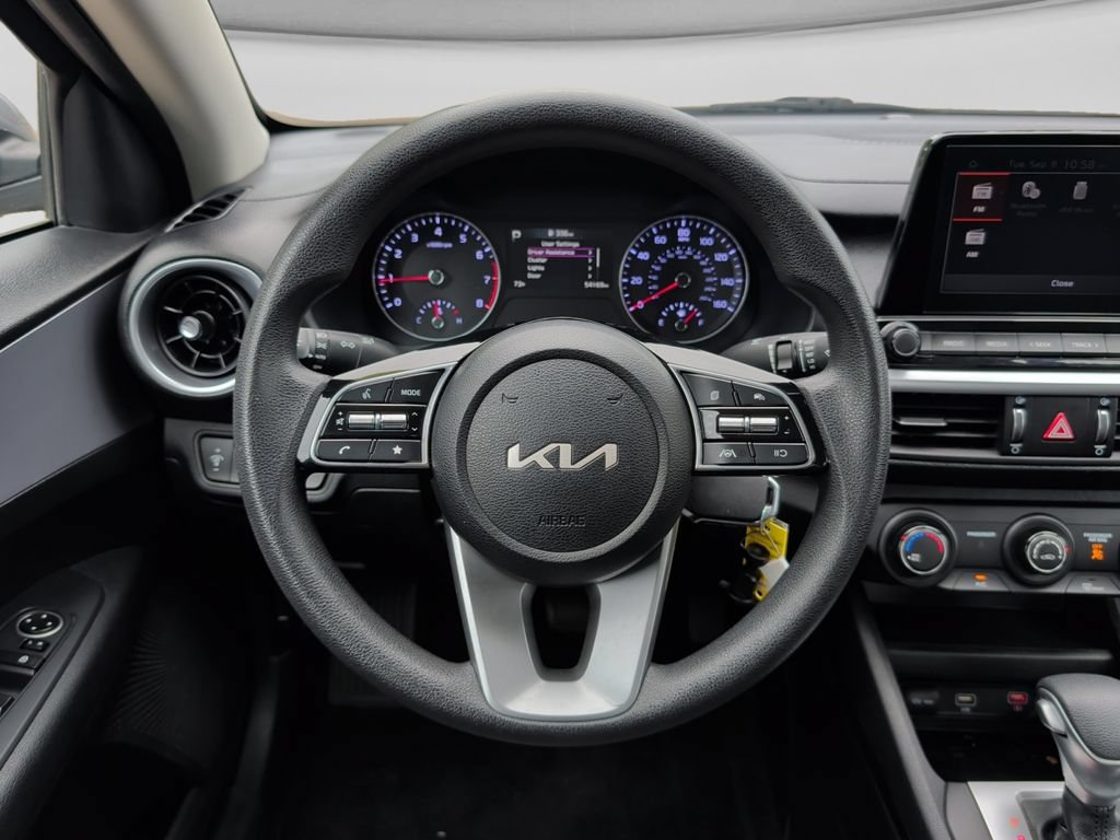 Used 2024 Kia Forte LXS FWD image 11