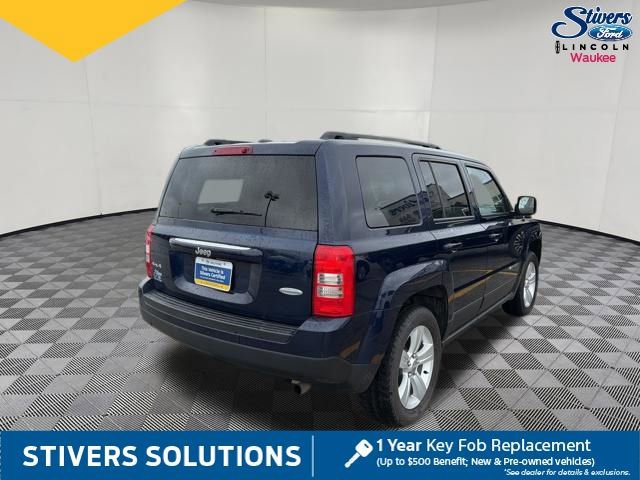 Used 2017 Jeep Patriot Latitude w/ Premium Sound Group image 5